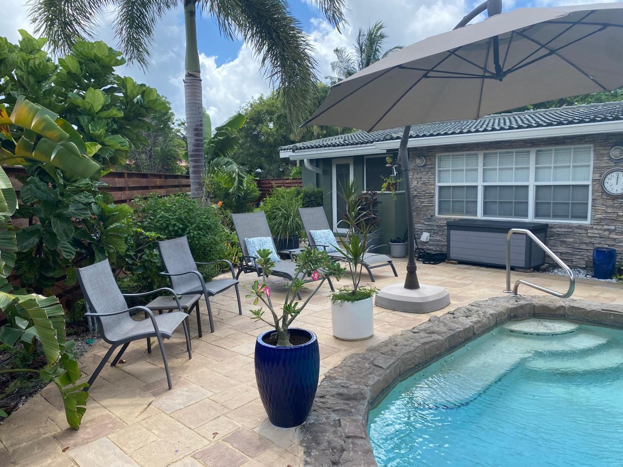 Bed and Breakfast Wilton Manors A Mens Oasis Zewnętrze zdjęcie